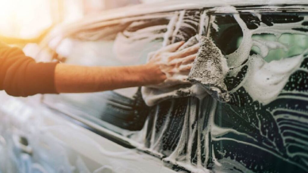 Home-wash Vs Commercial Car Wash: Which is Better